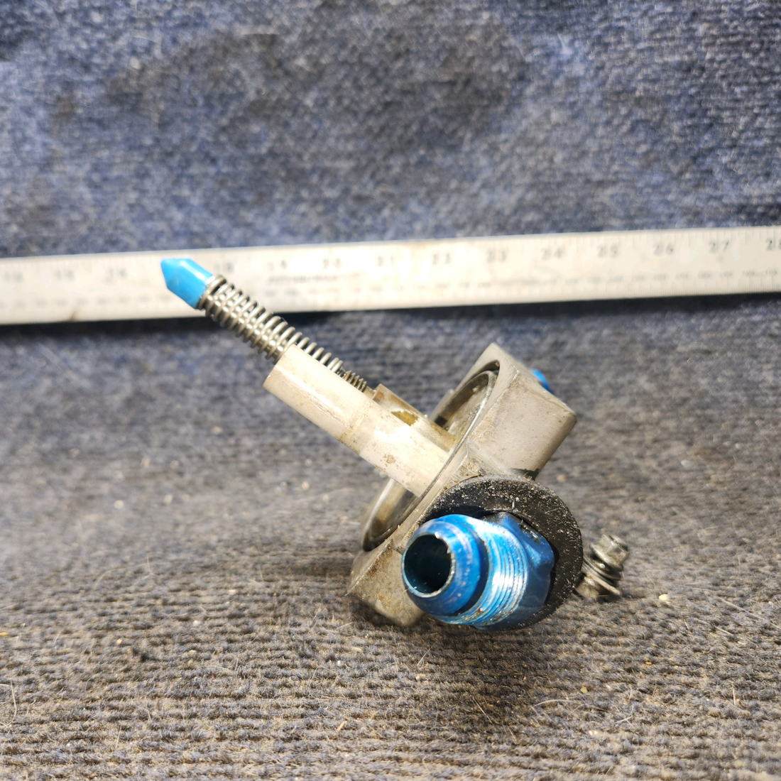 Used aircraft parts for sale, 0756005-8 cessna 172N Strainer Assembly-Fuel