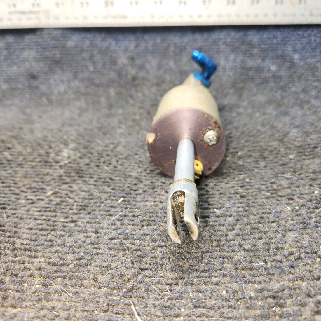 Used aircraft parts for sale, 0541138-22 cessna 172N Brake Master Cylinder