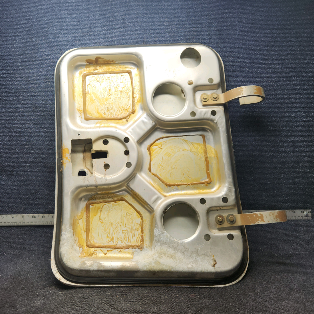 Used aircraft parts for sale, 0711791-1 Cessna 182Q Baggage Door Structure