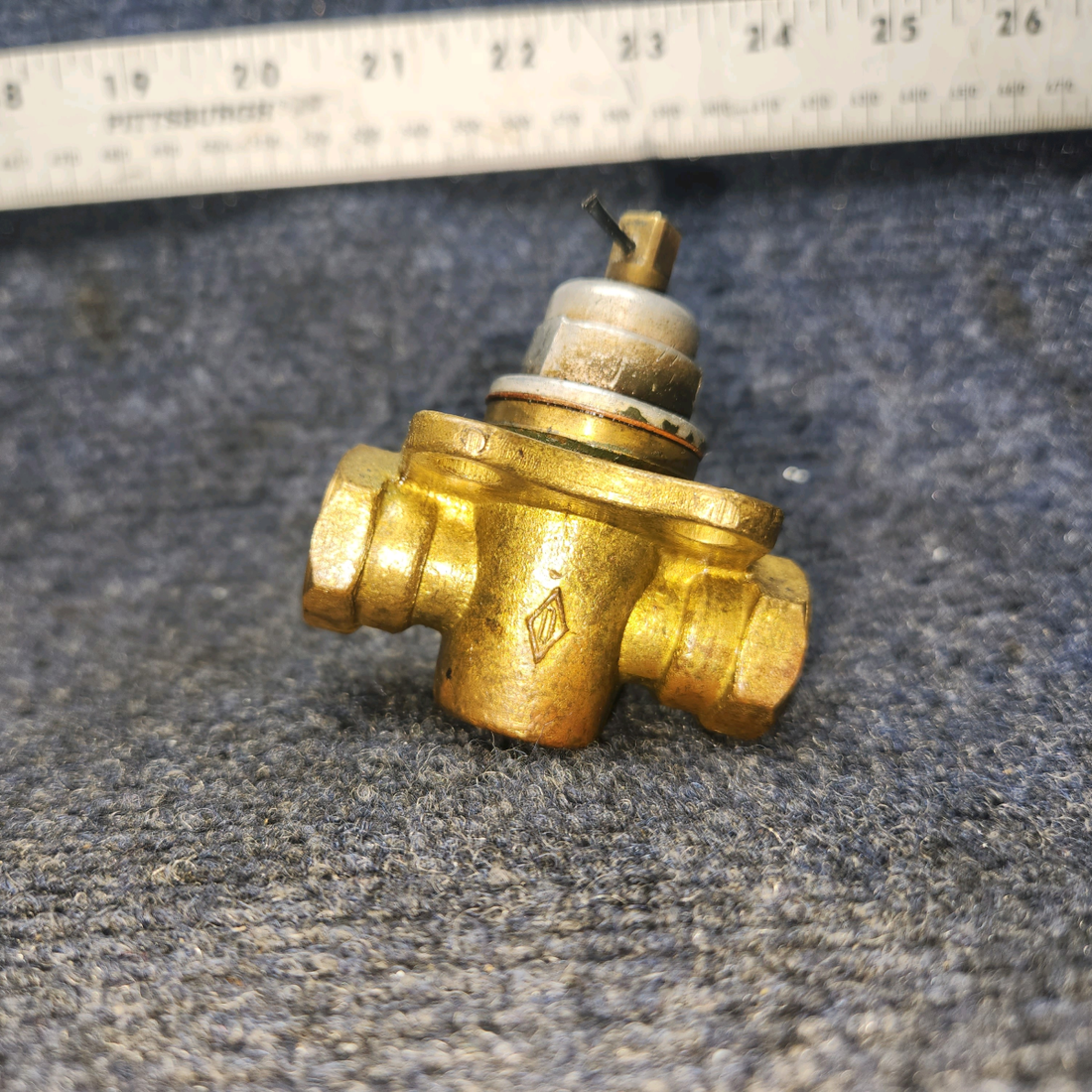 Used aircraft parts for sale, 169-380086-1 Beechcraft A23A Musketeer Custom III FUEL SELECTOR VALVE