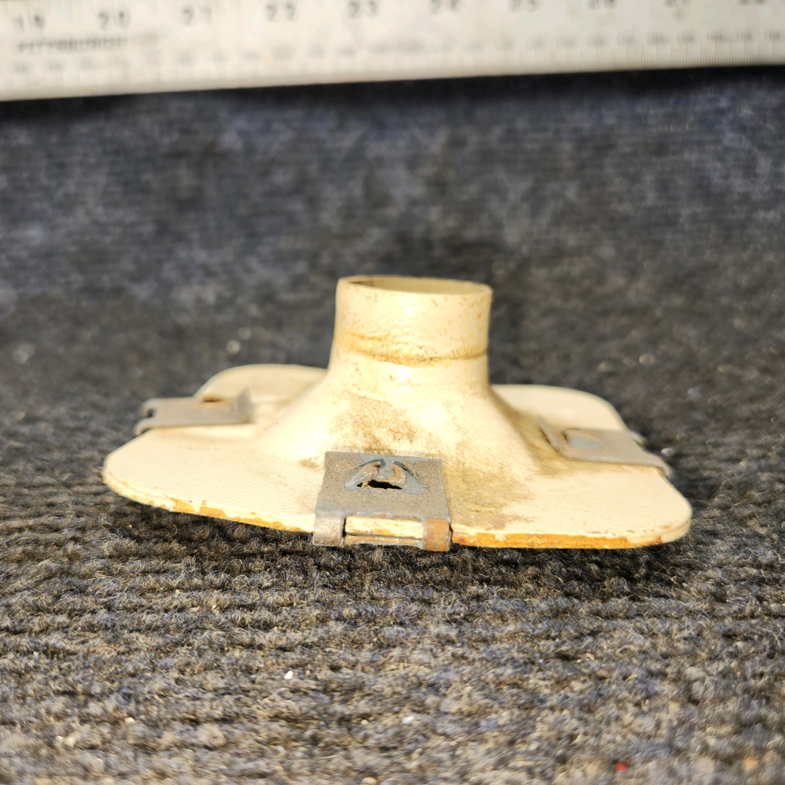 Used aircraft parts for sale, 0700327-1 Cessna 182G Vent Adapter (Adapter Only)