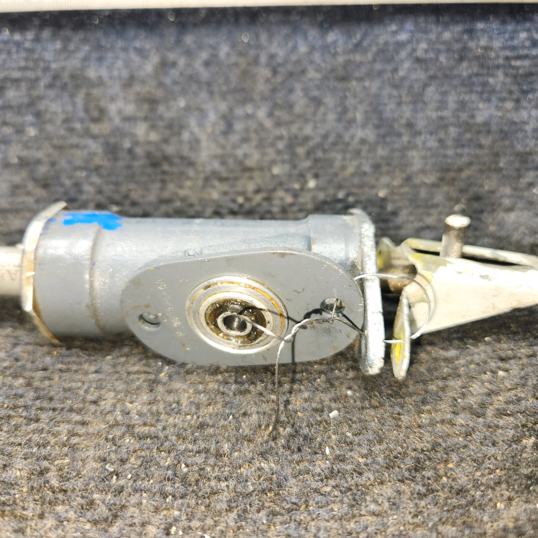 Used aircraft parts for sale, 45-524565-3 Beechcraft 35-33 Elevator Trim Tab Actuator Assembly – LH