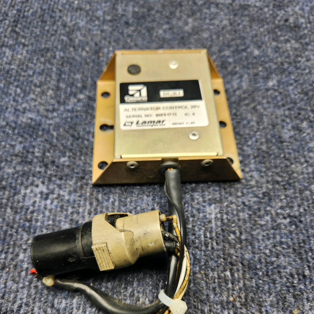 Used aircraft parts for sale, DGR3 CESSNA C172RG LAMAR ALTERNATOR CONTROLLER UNIT (VOLTS: 28)