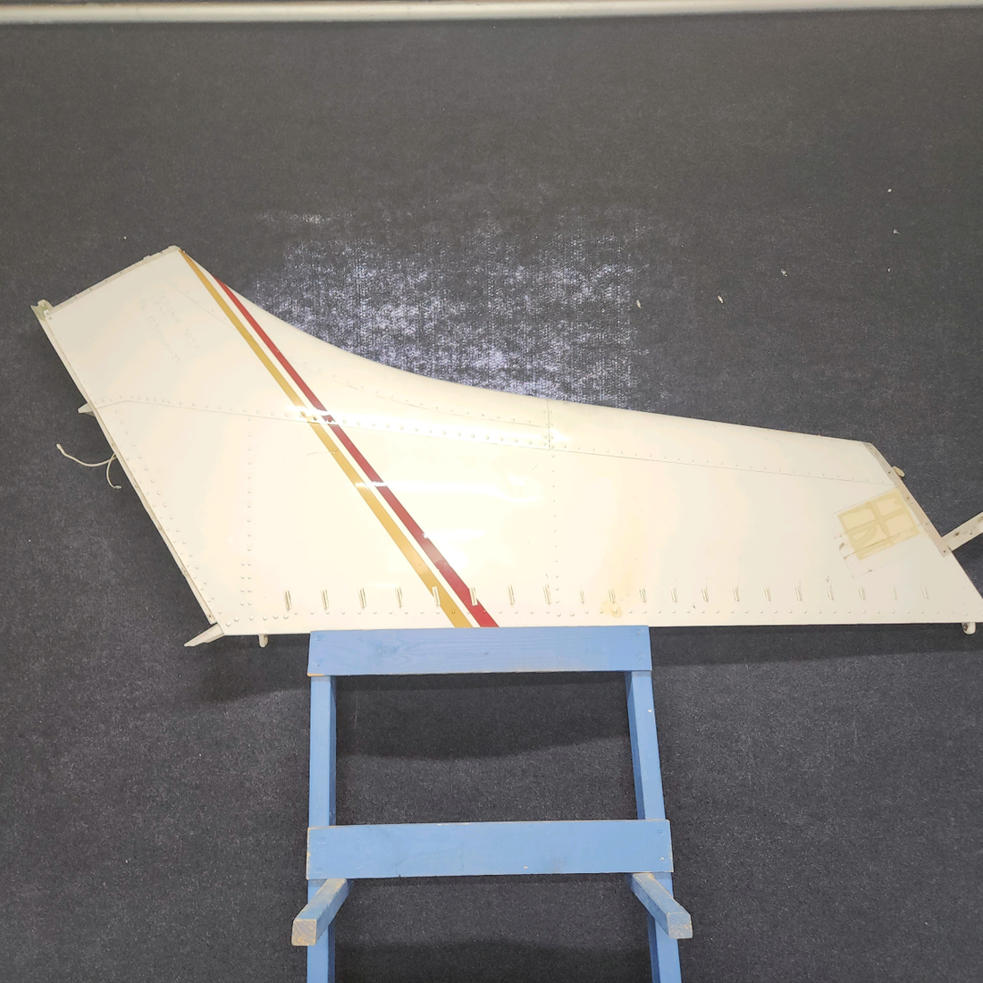 Used aircraft parts for sale, 1231000-23 Cessna 182P Fin Assembly