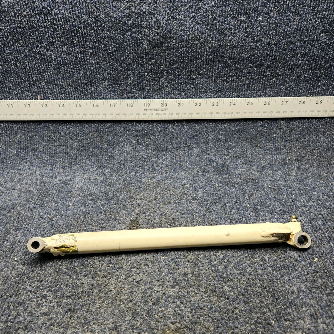 Used aircraft parts for sale, 35-825080 BEECHCRAFT F35 LEG ASSY NOSE GEAR DRAG