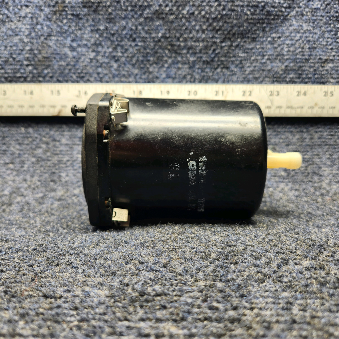 Used aircraft parts for sale, S1392-N2 CESSNA 172K KARNISH RATE OF CLIMB INDICATOR