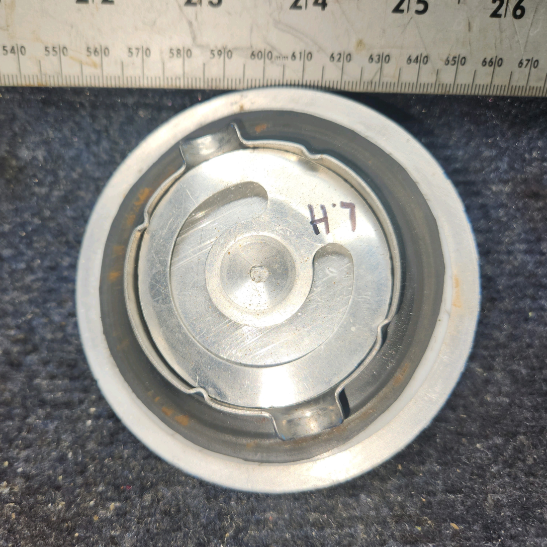 Used aircraft parts for sale, 66817-00 Piper PA28-140 Fuel Cap Assy