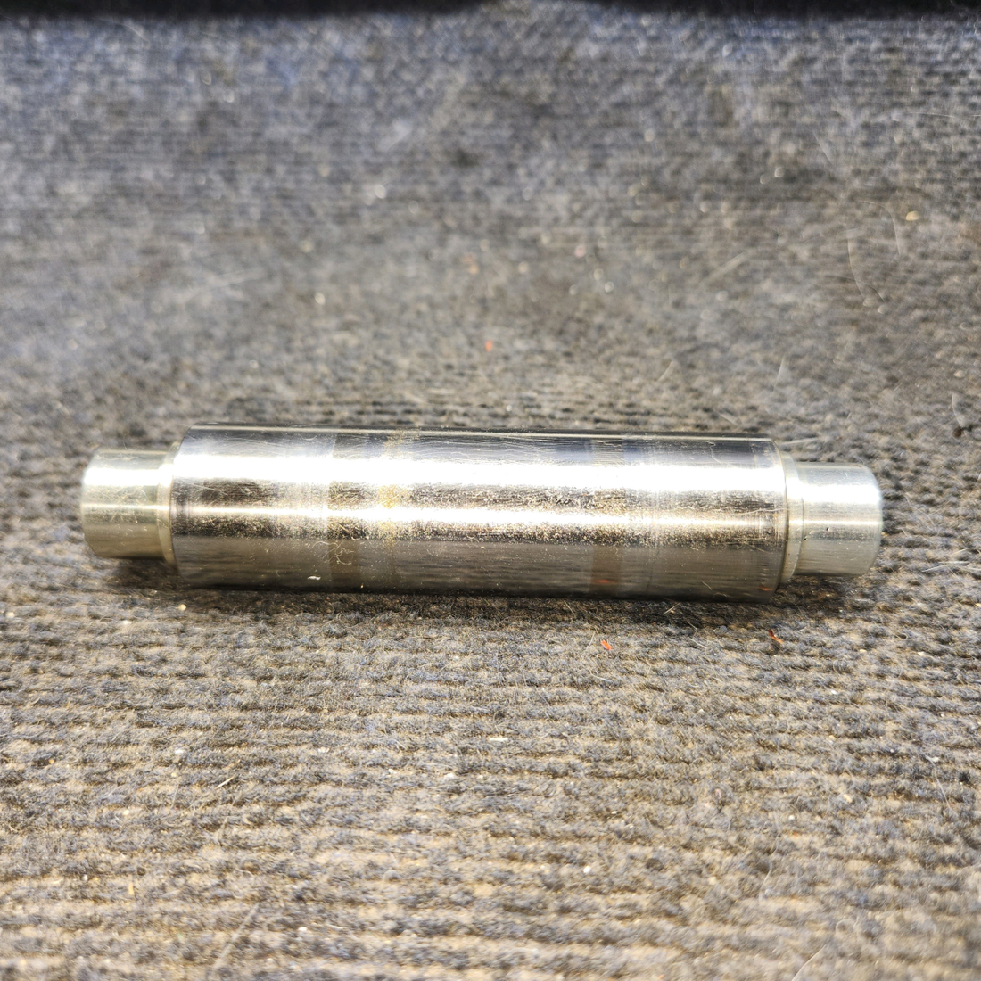 Used aircraft parts for sale, LW-14078 Piper PA-28-140 Pistols Pins Price is for each.