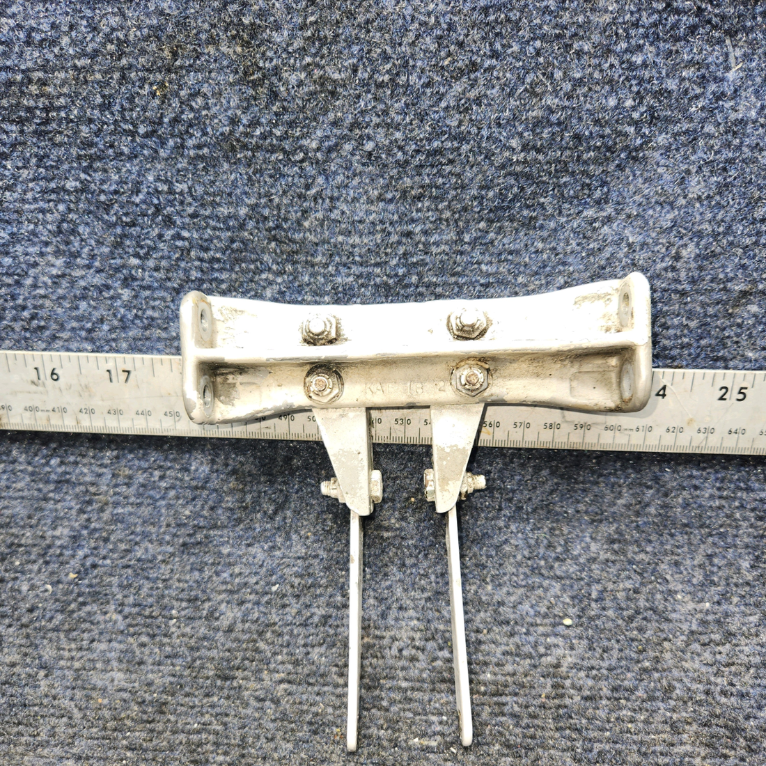Used aircraft parts for sale, 20821-000 PIPER PA-24-250 Nose Gear Rear Drag Link Assembly