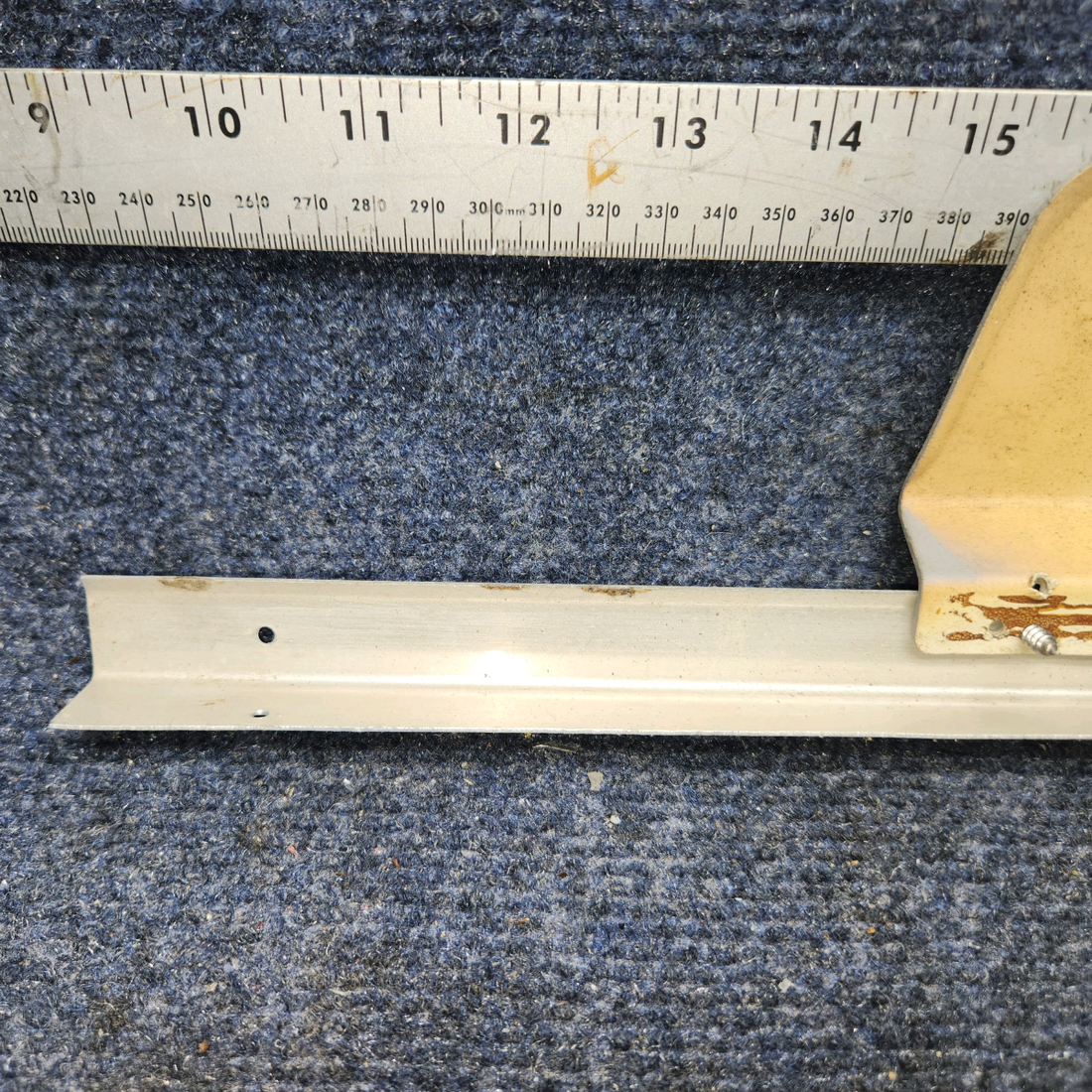 Used aircraft parts for sale, 0515024-12 Cessna 172RG TRIM HEADLINE RH