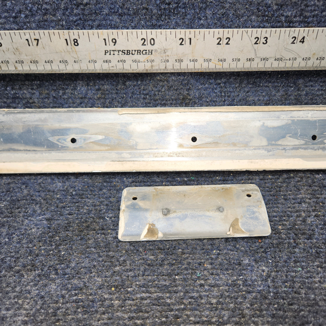 Used aircraft parts for sale, 63070-007 PIPER PA28-140 Trim Strip Windshield Center