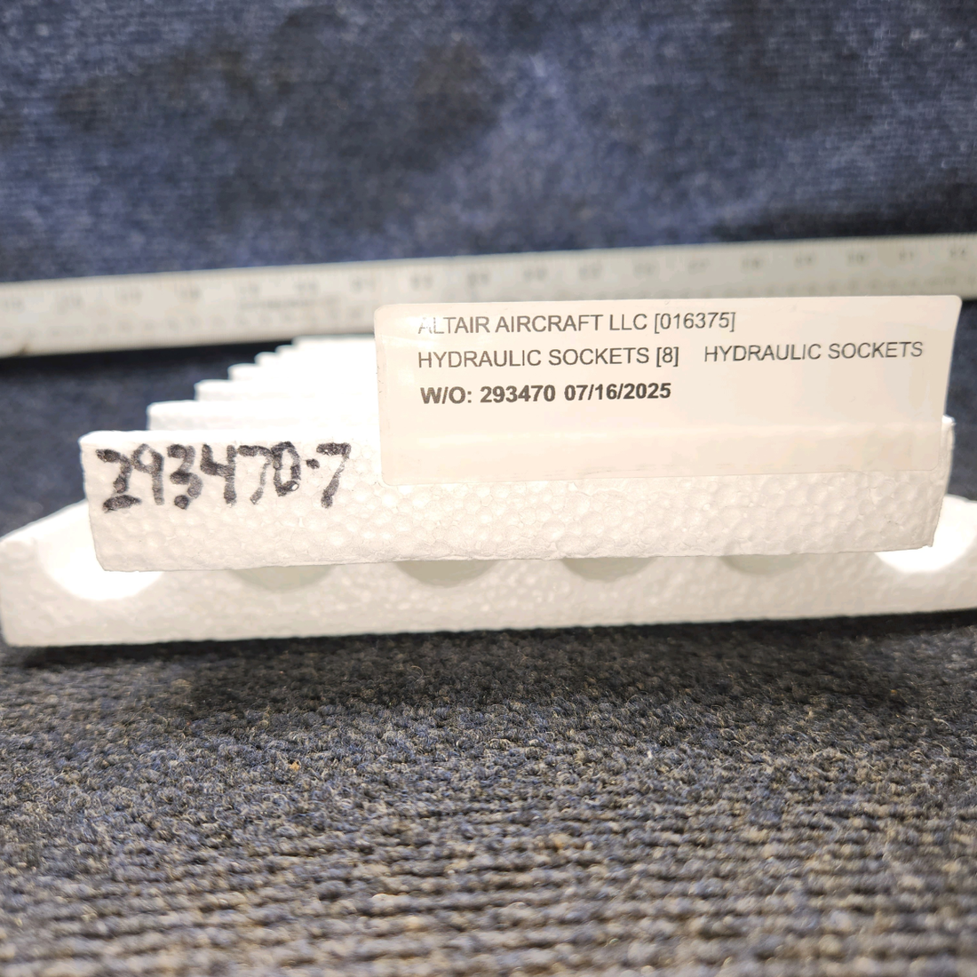 Used aircraft parts for sale, 78290 Lycoming O-320 Piper PA28-140 Hydraulic Plug Assy W/ Sockets Set of 8 with 8130-1