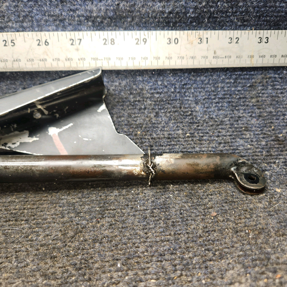 Used aircraft parts for sale, 65837-002, 69318-000 piper PA-28-181 Rudder Trim Adjustment Assembly