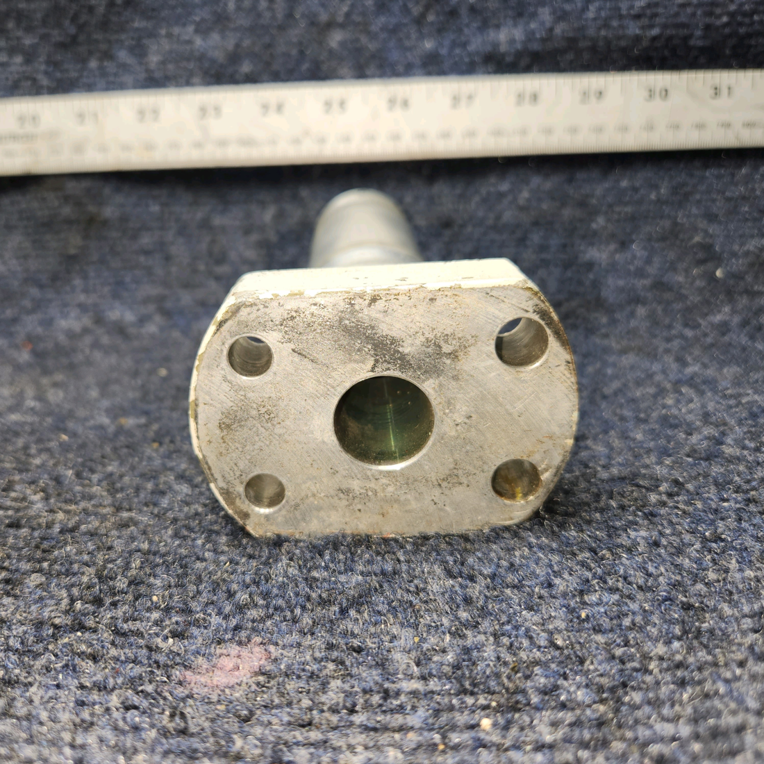 Used aircraft parts for sale, 0541124-0 Cessna C-150J Main Landing Gear - Aluminum