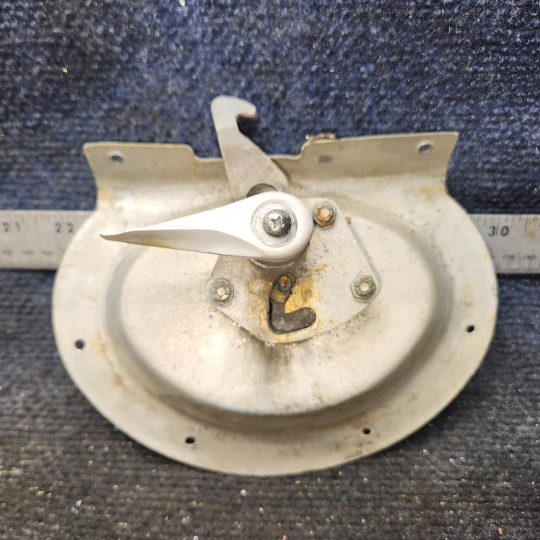 Used aircraft parts for sale, 63034-000 Piper PA-28-140 Cabin Door Latch with Pan