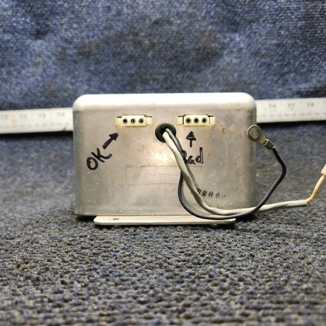 Used aircraft parts for sale, A413,t2-28 Whelen Strobe Light Power Supply