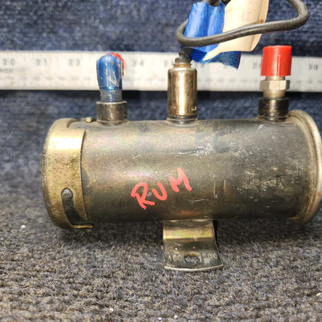 Used aircraft parts for sale, 480-500 Bendix Electronic Fuel Pump 24 V