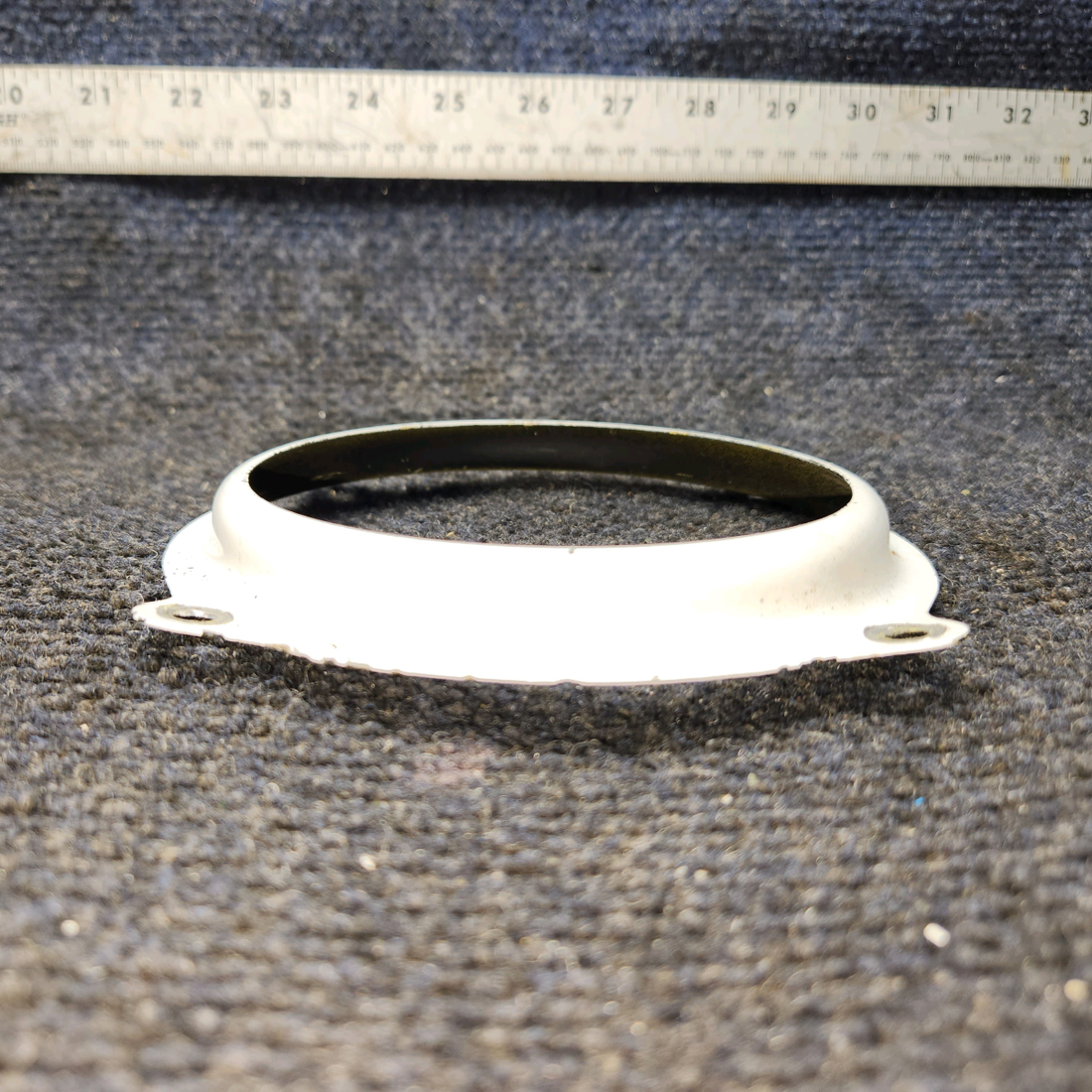 Used aircraft parts for sale, 169-110000-235 Beechcraft C23 SUNDOWNER Light Retainer