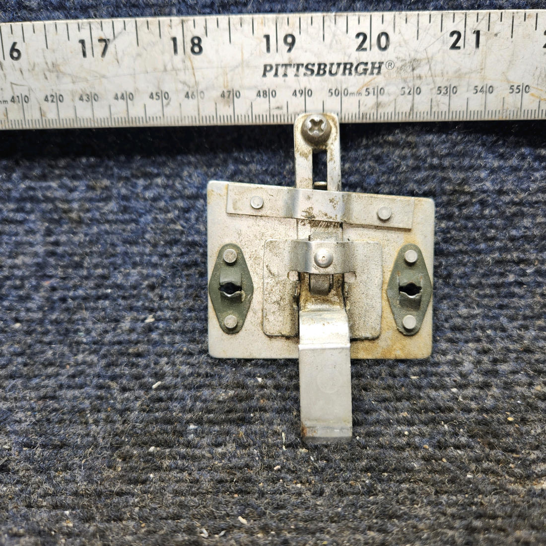 Used aircraft parts for sale, 0411590-1 Cessna 172E Cabin Door Thumb Latch Assembly
