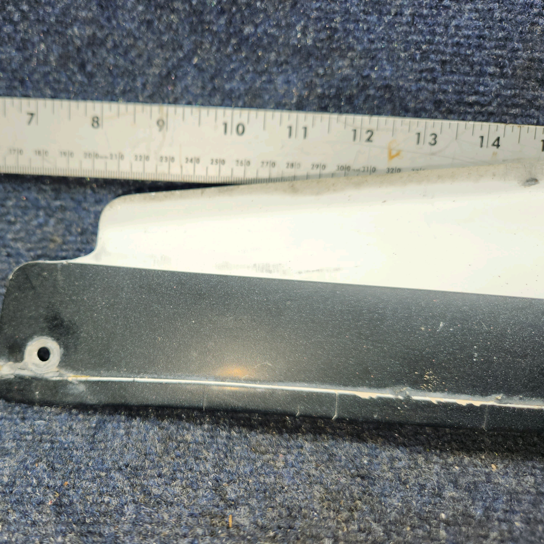 Used aircraft parts for sale, 0530010-6 Cessna 172RG Stabilizer Fairing - RH