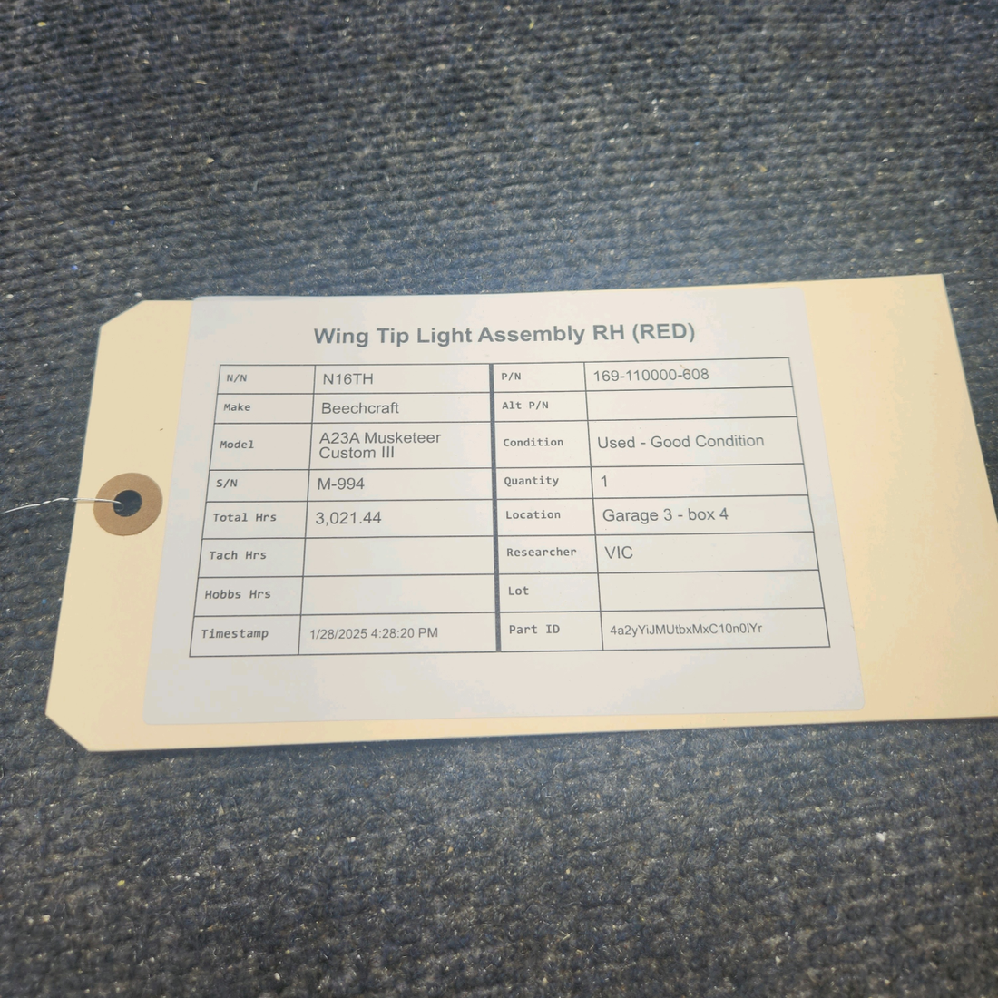 Used aircraft parts for sale, 169-110000-608 Beechcraft A23A Musketeer Custom III WING TIP LIGHT ASSEMBLY RH (RED)