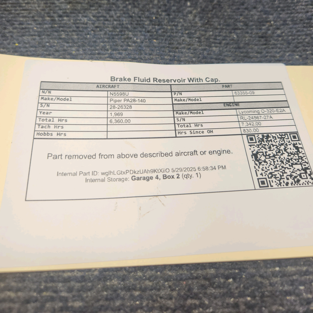 Used aircraft parts for sale, 63355-09 Piper PA28-140 Brake Fluid Reservoir With Cap
