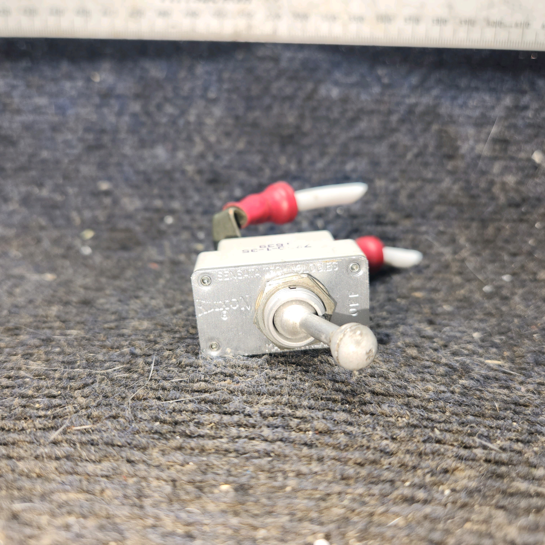 Used aircraft parts for sale, 7270-1-35 Klixon piper PA-28-181 Toggle Switch