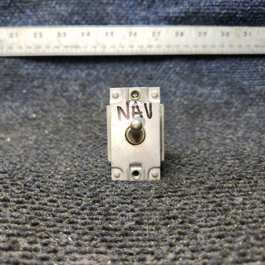 Used aircraft parts for sale, AN3226-3 BEECHCRAFT F35 Toggle Switch
