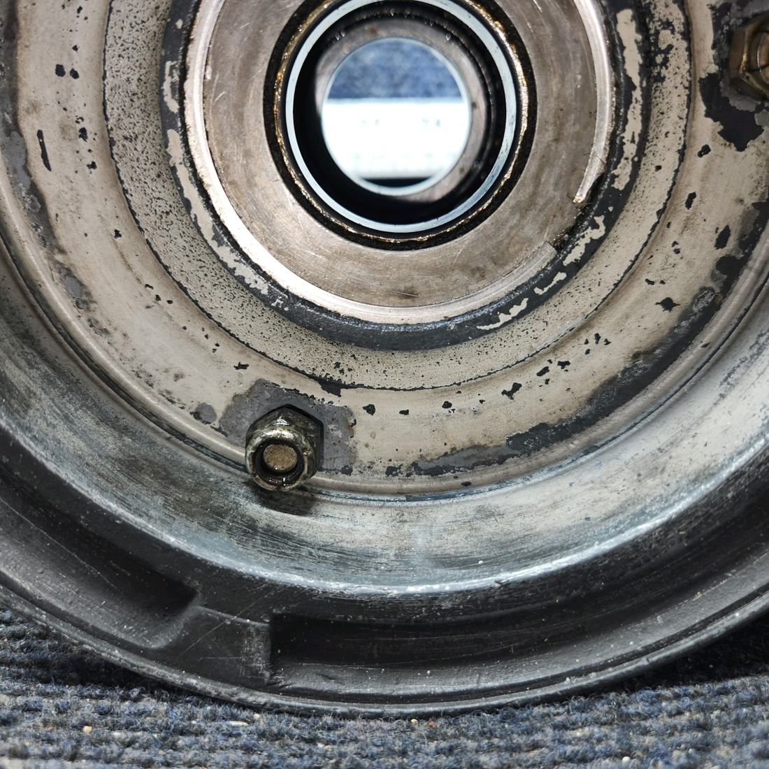 Used aircraft parts for sale, C163001-0103 Cessna 182G Main Gear Wheel
