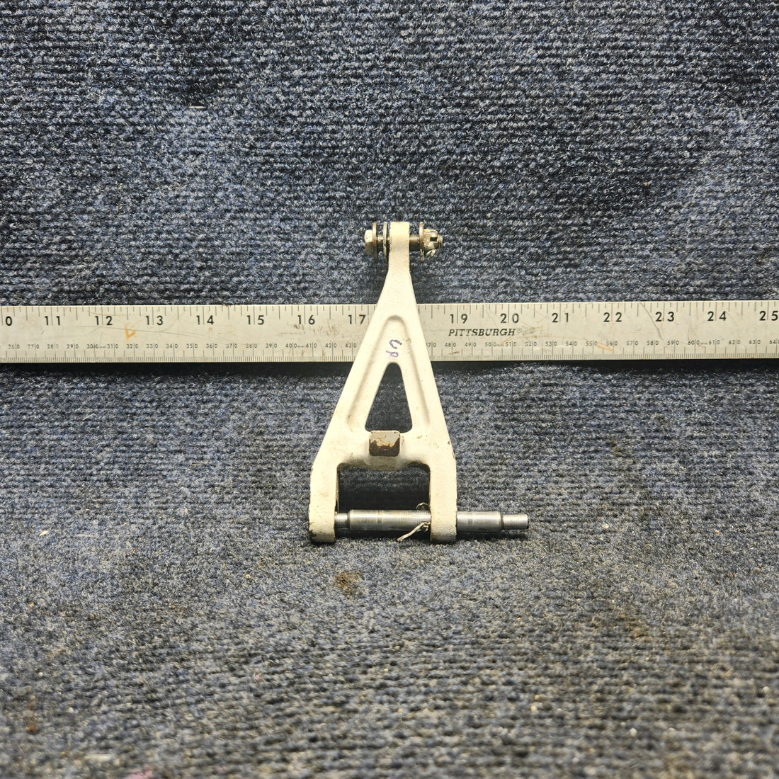 Used aircraft parts for sale, 35-825193-`1 Beechcraft F33A NOSE GEARLOWER TORQUE LINK