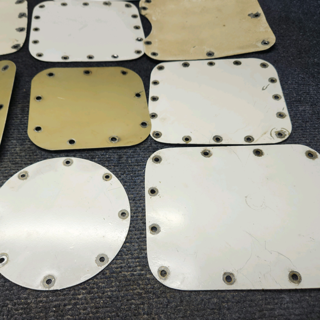 Used aircraft parts for sale, Cover Plate Piper Beech A23R / A24R Sierra Beechcraft A24R Lot Cover Plate