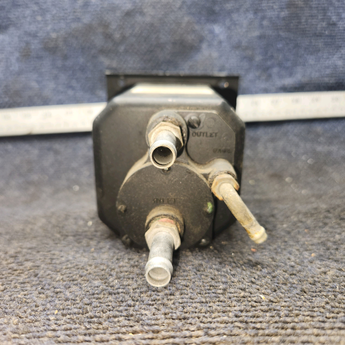 Used aircraft parts for sale, SP-7710-5-CES Cessna Standard Precision Piper PA-28-140 Gyro Horizon