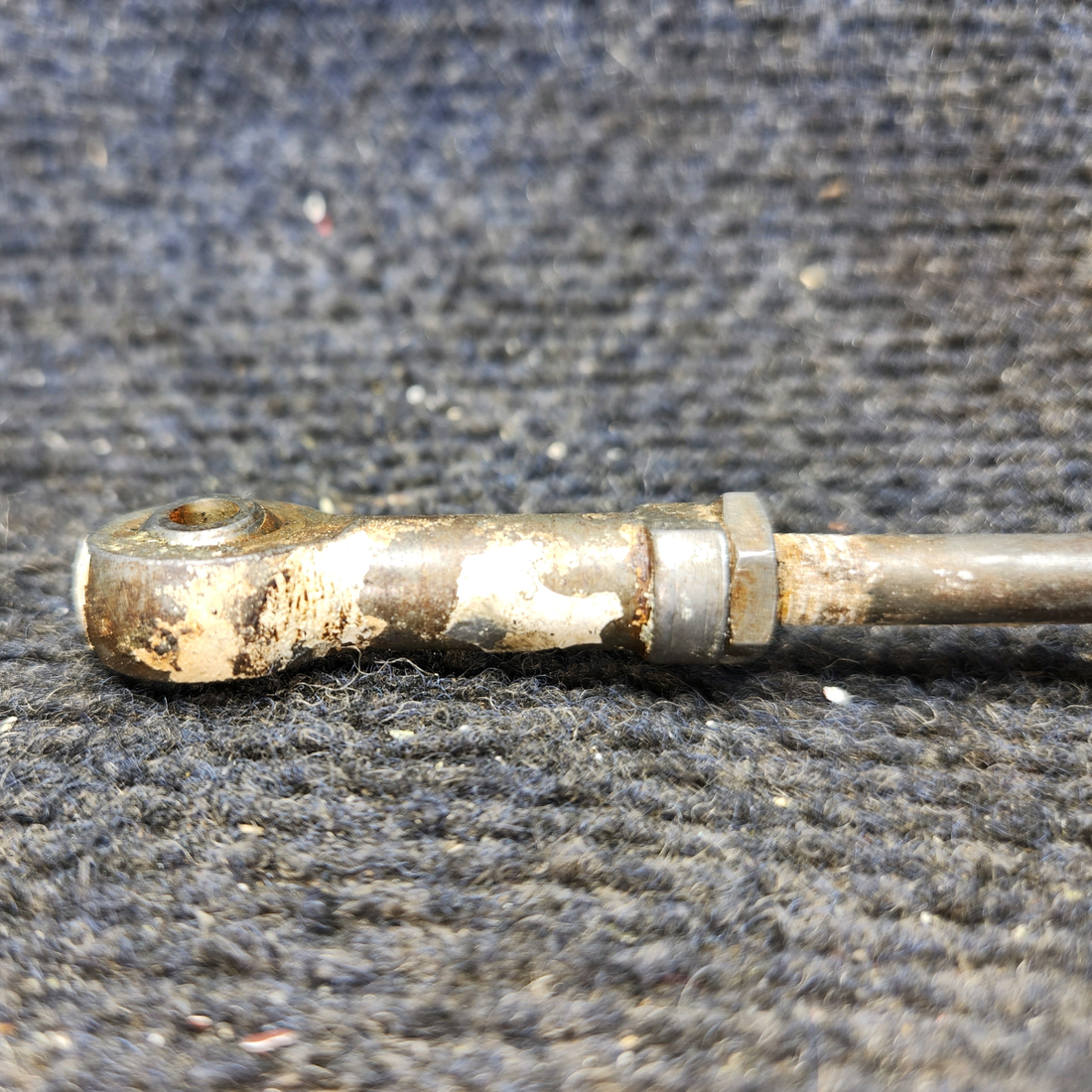 Used aircraft parts for sale, 0523537-2 Cessna 172 Push-Pull Flap, Rod