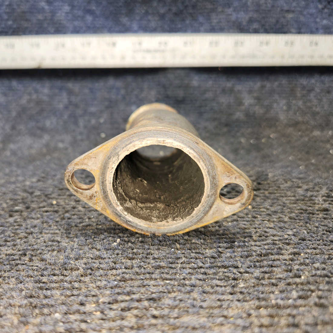 Used aircraft parts for sale, 0550176-57 Cessna 172E Exhaust Curved Riser