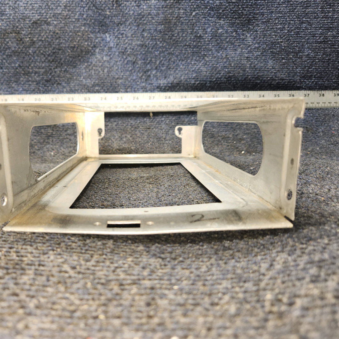 Used aircraft parts for sale, TKM MX170C Michel MX170C Cessna 172 Nav/Comm Radio W/ Tray