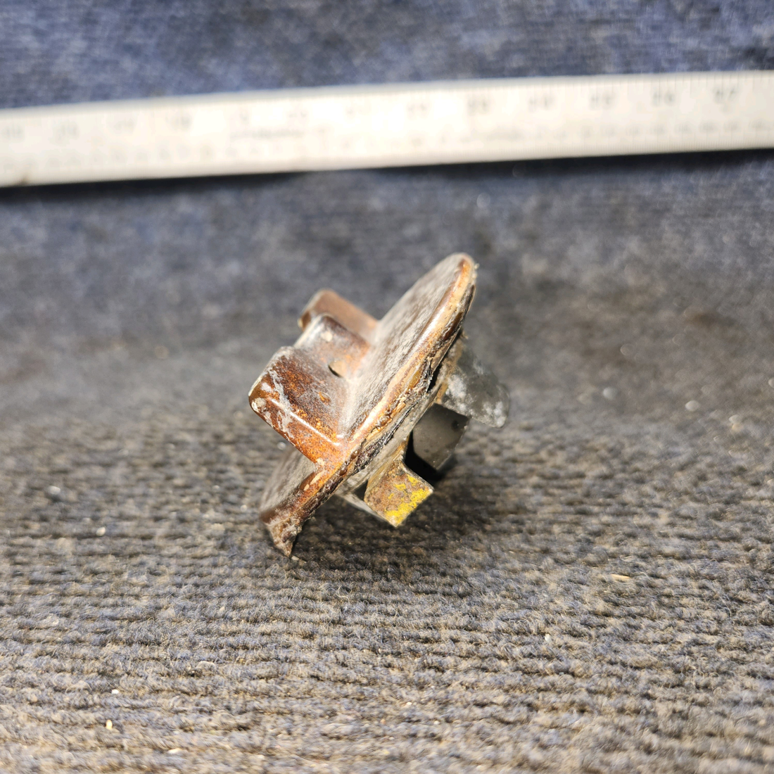 Used aircraft parts for sale, 0311360-4 cessna 150G Fuel Tank Cap Assembly
