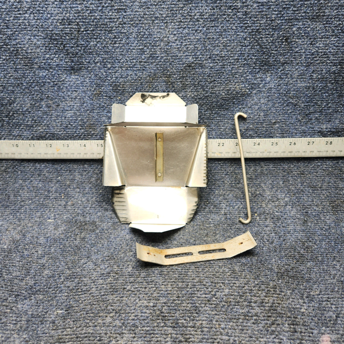 Used aircraft parts for sale, 72152 / 71611 / 71610 Lycoming O-540 PIPER PA-24-250 Intercylinder Baffele with retainer  & Hook