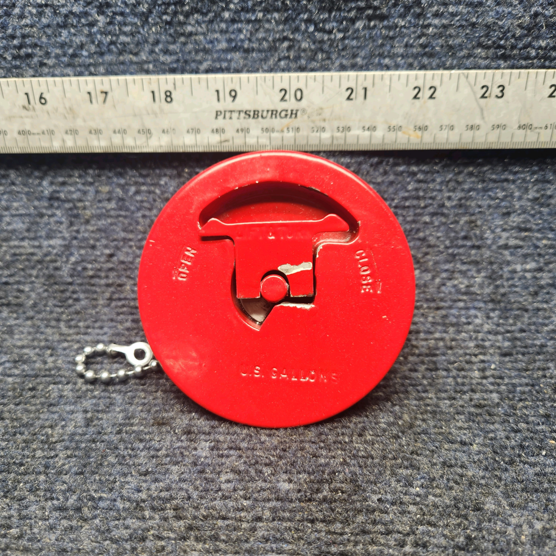 Used aircraft parts for sale, 531-046 Beechcraft F33A SHAW AERO FUEL CAP ASSEMBLY (COLOR:RED)