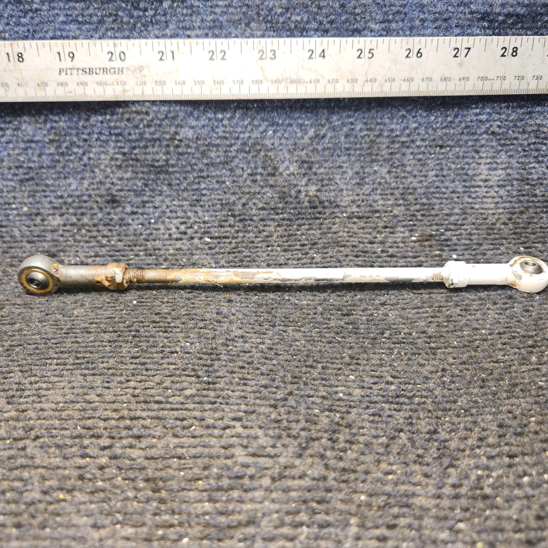 Used aircraft parts for sale, 0523537-2 cessna 150G Flap Push-Pull Rod Assembly