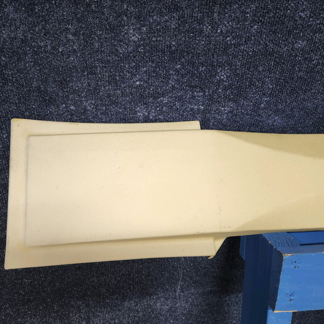 Used aircraft parts for sale, 76494-002 PIPER PA28RT-201 Duct Assy-Center Ventilation