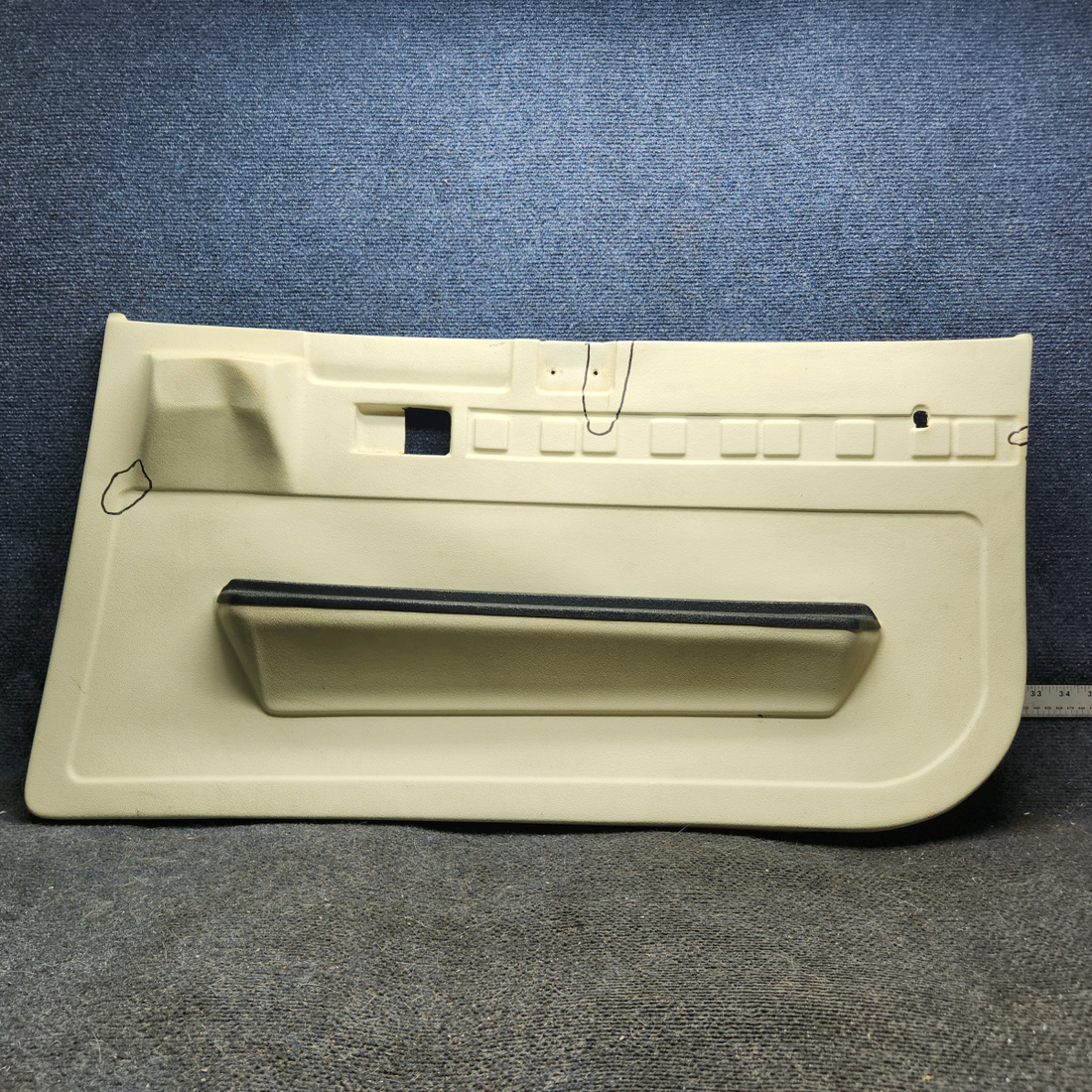 Used aircraft parts for sale, 67-82-150RD cessna 150G Door Panel - RH