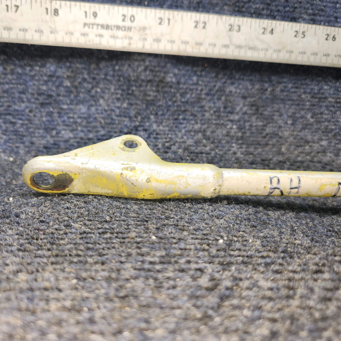 Used aircraft parts for sale, 45-815003-1 BEECHCRAFT 95-55B Rod Assembly MLG Door Actuator - RH