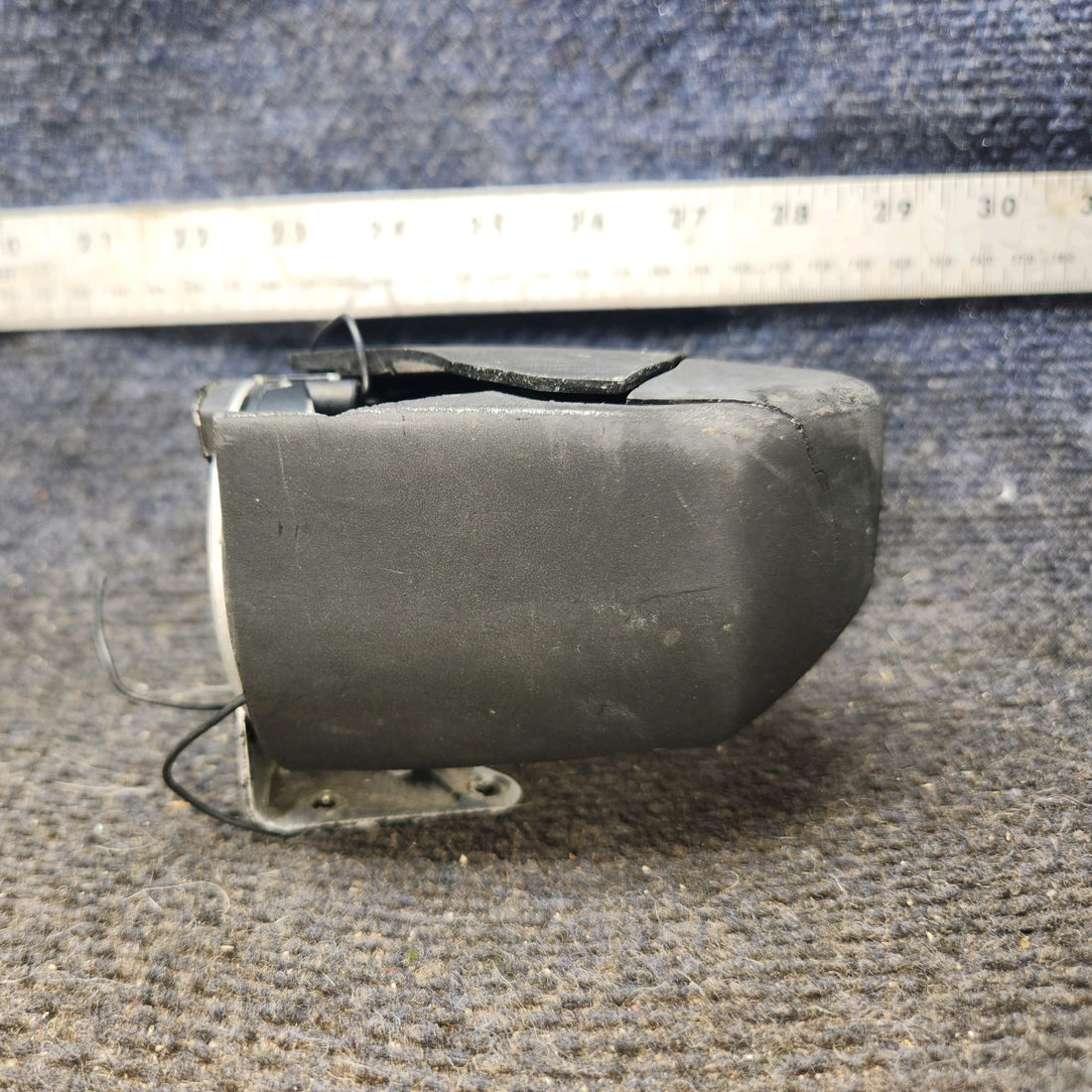 Used aircraft parts for sale, C2200-L4-B Airpath cessna 172N Magnetic Lighted Compass