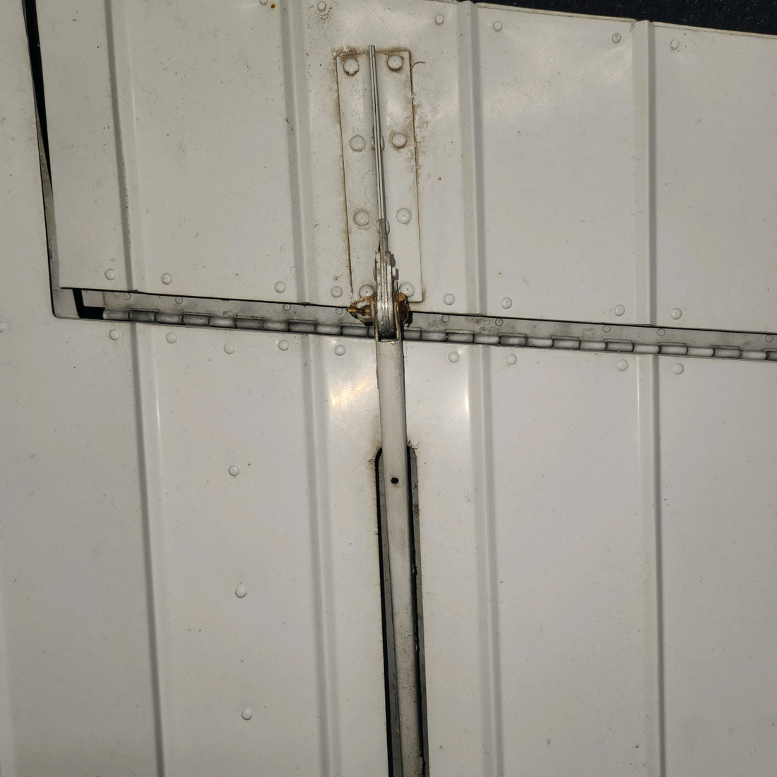 Used aircraft parts for sale, 2432000-22 Cessna 172S Elevator Assy RH with Trim Tap