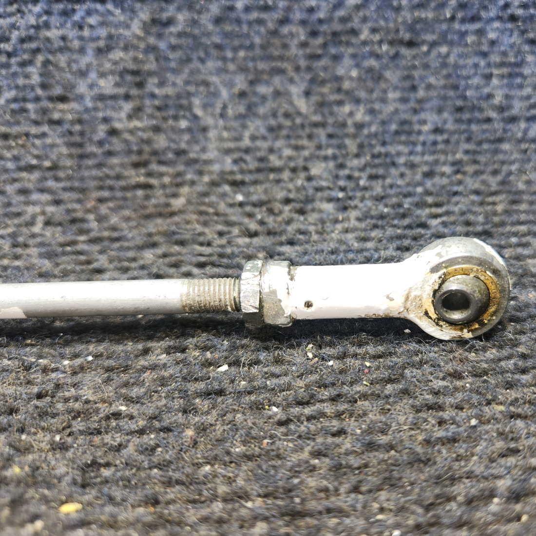 Used aircraft parts for sale, 0523537 Cessna 182G Flap Push-Pull Rod Assembly
