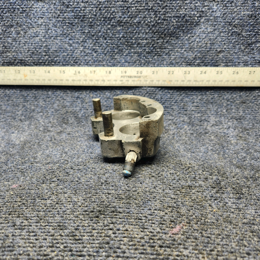Used aircraft parts for sale, 36-8001-11 Cleveland Beechcraft F33A BRAKE CALIPER ASSEMBLY-"SEE PHOTOS FOR DETAIL PLEASE"