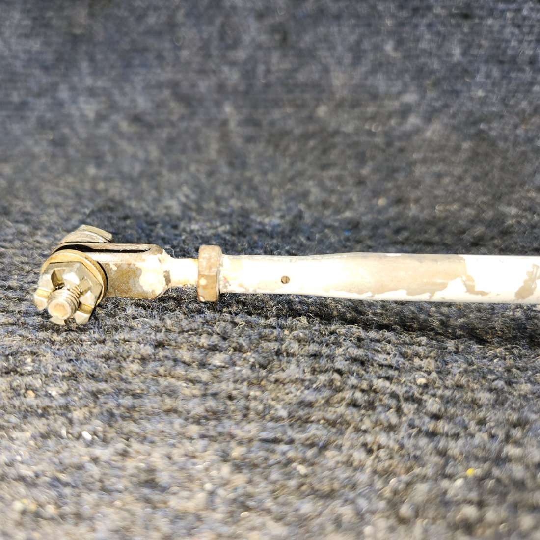 Used aircraft parts for sale, 96-520012-5 BEECHCRAFT 95-55B Aileron Trim Tab Actuator Tube Assy