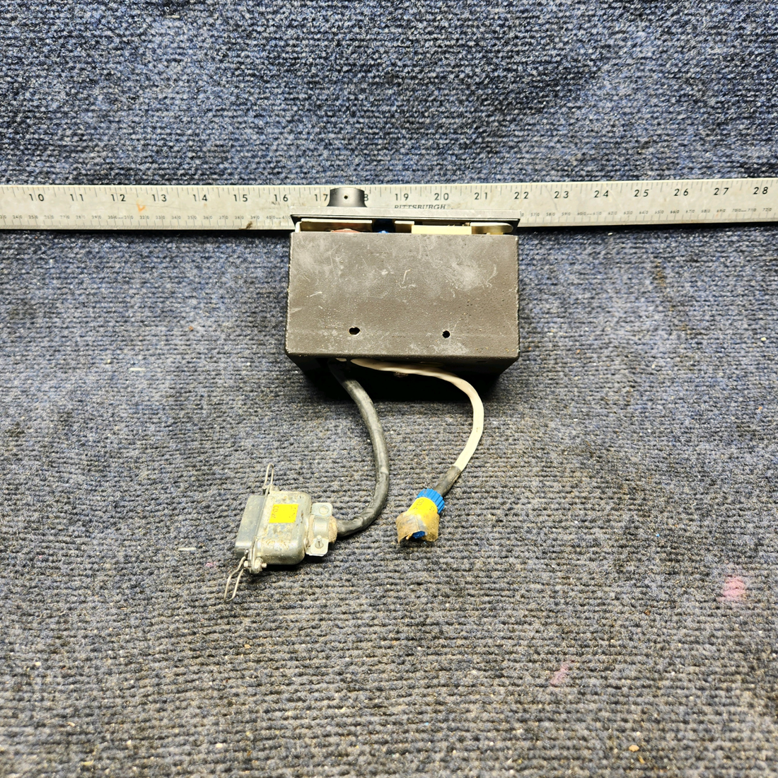 Used aircraft parts for sale, NO P/N MOONEY M20J CENTURY III AUTOPILOT CONTROLLER (VOLTS: 12-28)