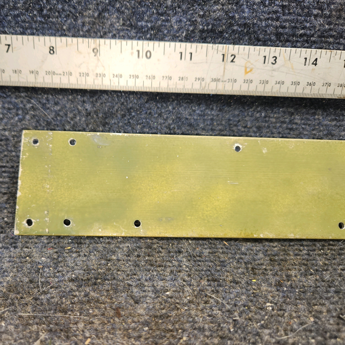 Used aircraft parts for sale, MC0511243-4 cessna 172N Seat Rail – Inboard RH