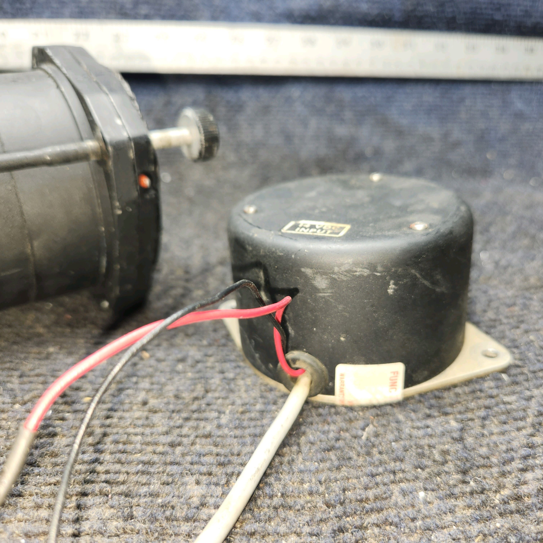 Used aircraft parts for sale, 20364-1 Brittain Beechcraft 35-33 TC100EVT Rate Of Turn Indicator (13V)